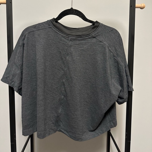 Lululemon Top - Picture 2 of 3